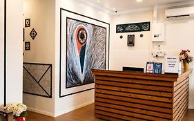 Pine Lodge Hotel Perai